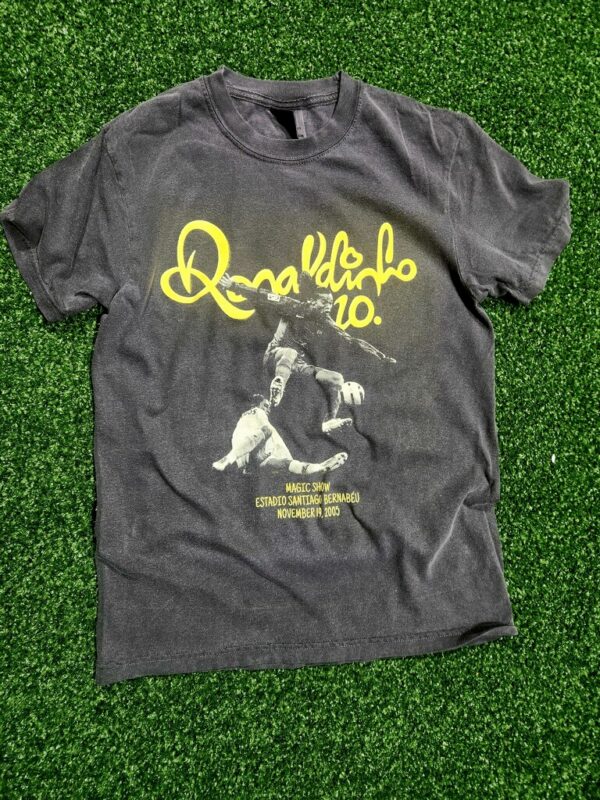 Ronaldinho (SOLD OUT)